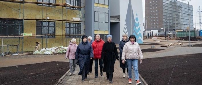Глава города проверила строительство трёх школ 
