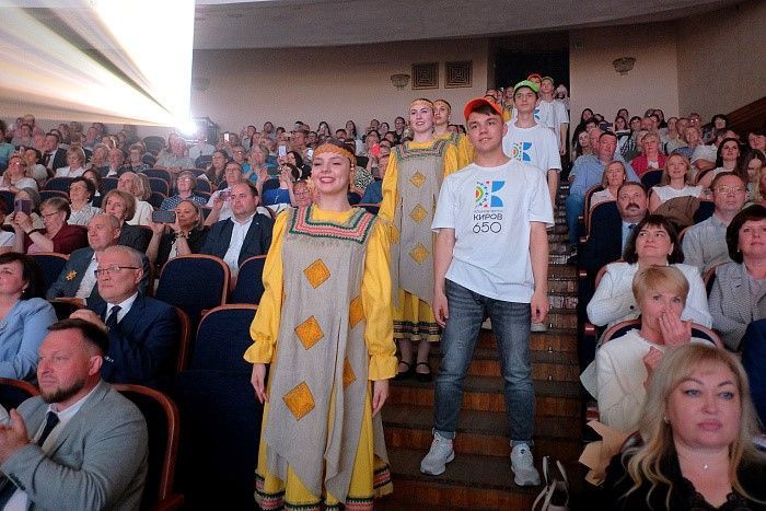  В Вятской филармонии прошел концерт к 650-летию Кирова