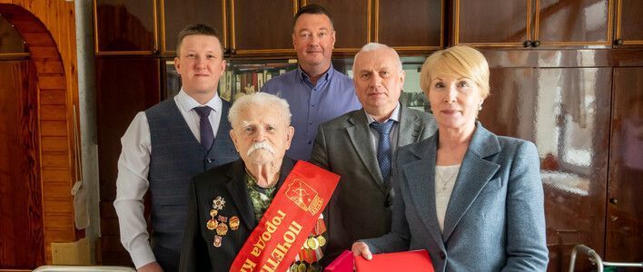 2 ноября 100 лет исполнится ветерану Великой Отечественной войны Александру Харитонову