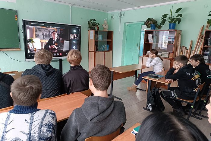 В кировских школах прошёл онлайн-урок «Ленинградский дневник».