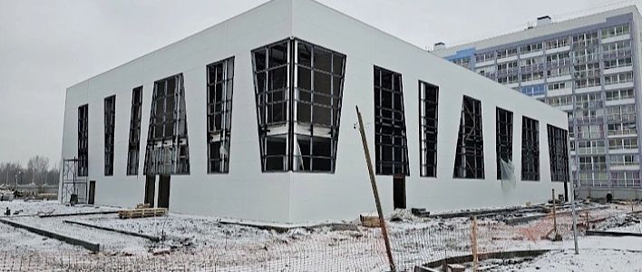 В Кирове продолжается строительство многофункционального спортивного комплекса
