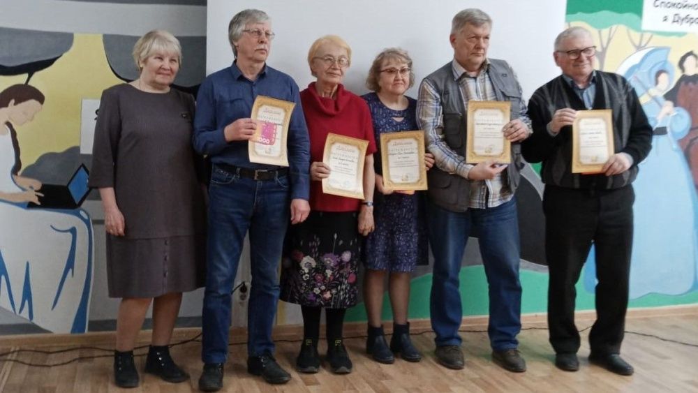 Кировские ветераны стали участниками интеллектуальной игры по садоводству.