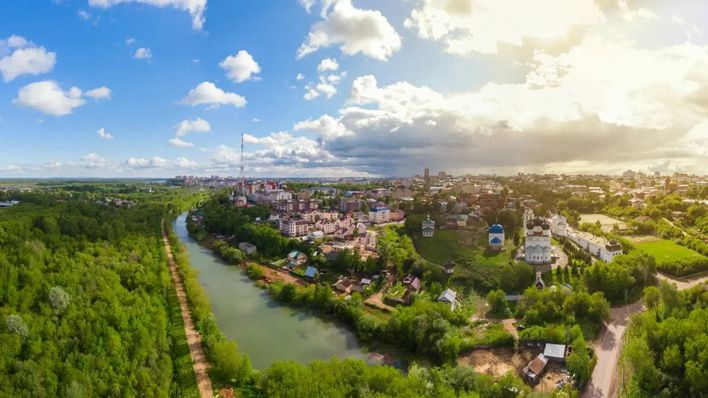 Кировчане предпочитают длинные экскурсии по музеям и театрам