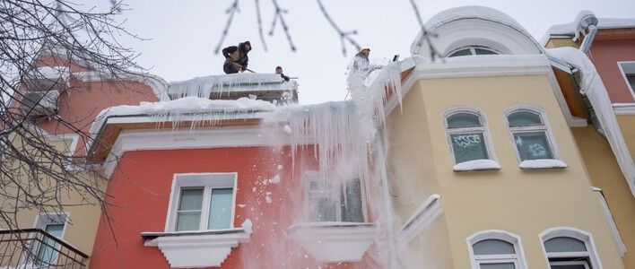 В Кирове проверяют работу управляющих компаний по очистке крыш