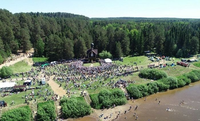 На экотропе в Великорецком появятся скамейки и информационные вывески