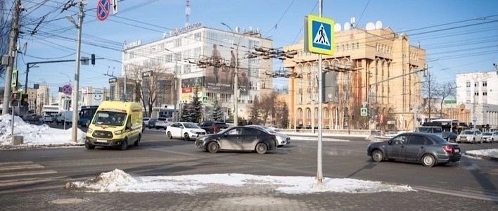 На перекрёстке улиц Воровского и Карла Маркса изменён режим работы светофора