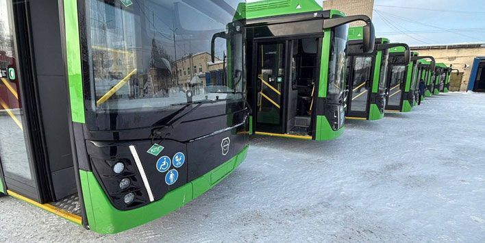В Киров прибыли 9 новых автобусов