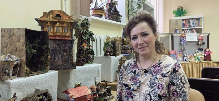 В Кирове открылась выставка сказочных работ мастерицы Надежды Десницкой