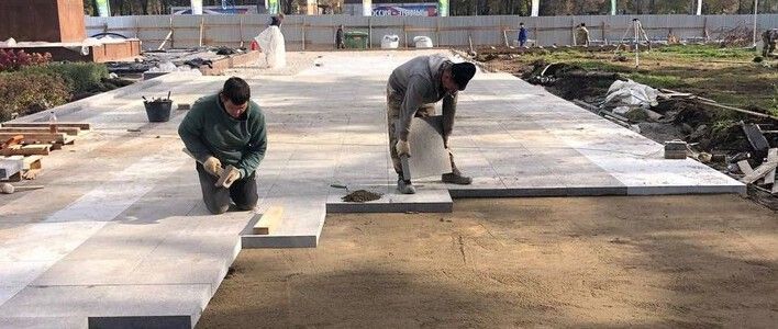 В Кирове продолжаются работы по благоустройству центральной городской площади