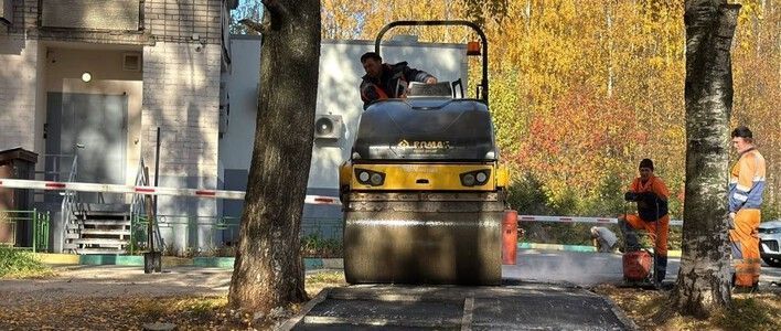 В Кирове дополнительно отремонтируют подъездные пути к пяти учреждениям образования и культуры