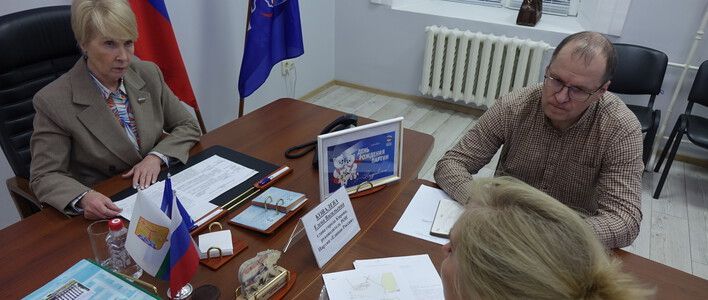 Елена Ковалёва провела приём граждан в региональной общественной приёмной