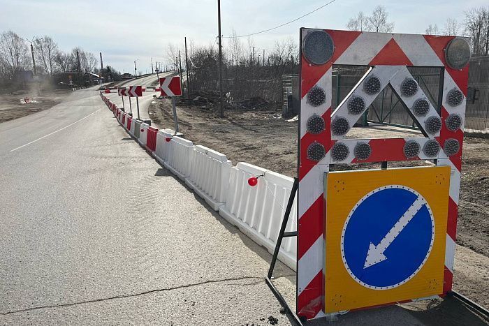 Из-за закрытия переезда в Нововятске изменено движение пассажирских автобусов