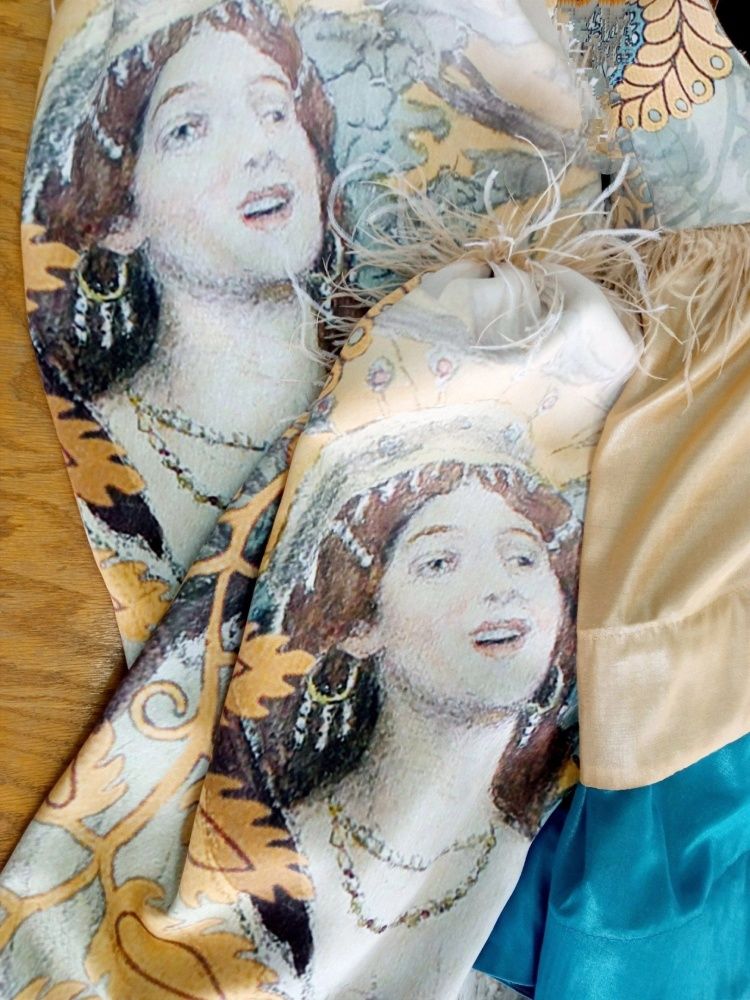 Кировские студенты создают коллекцию по мотивам творчества Виктора Васнецова.