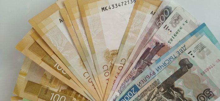 С 1 апреля в Кировской области повысят зарплату бюджетникам