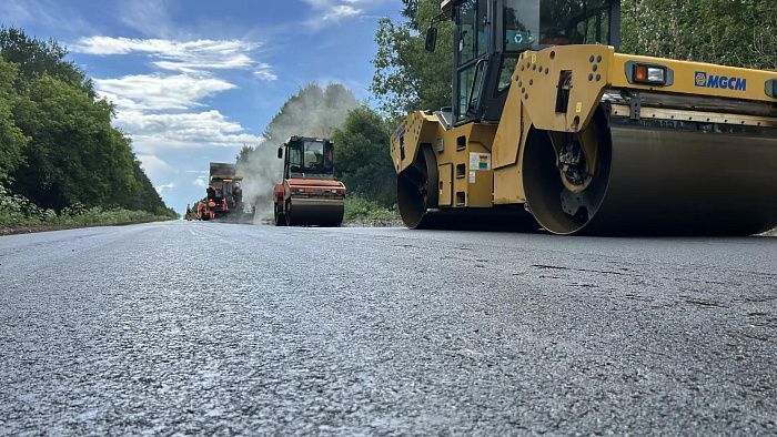 В Кировской области отремонтировали 460 участков дорог за три года
