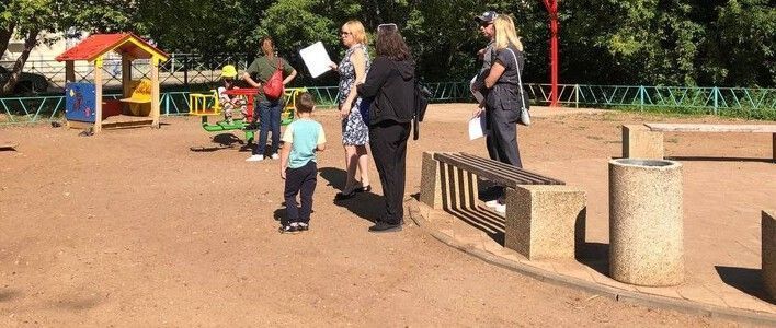 Во дворе на улице Азина появятся игровые и спортивные зоны