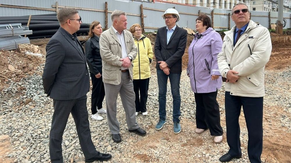 Ход строительства школ – под контролем