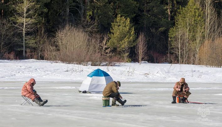 В Кирове сотрудники МЧС проводят рейды по водоемам