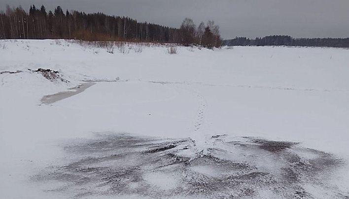 На Вятке начали чернить лед