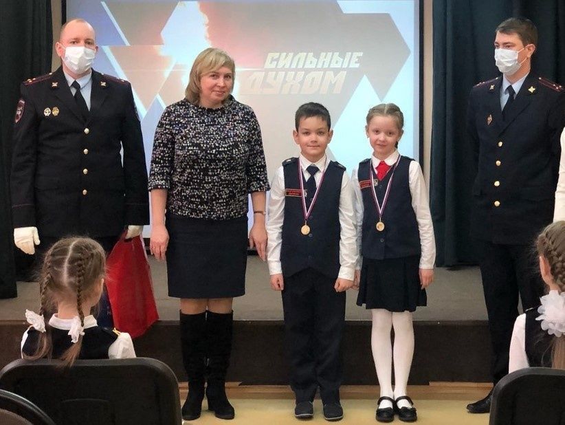 Юные кировчане возьмут интервью у героических земляков.