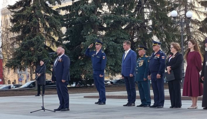 Кировских школьников посвятили в юнармейцы