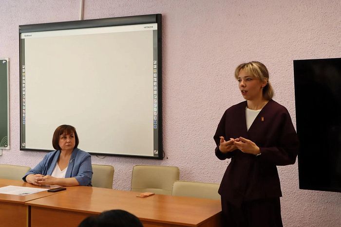 Ольга Тостановская назначена руководителем кировского Дворца творчества