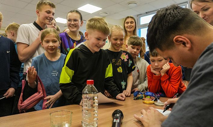 Олимпийский чемпион Евгений Рылов провел мастер-класс по плаванию в Кирове