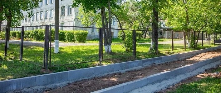 В Кирове продолжаются ремонты подходов к школам 