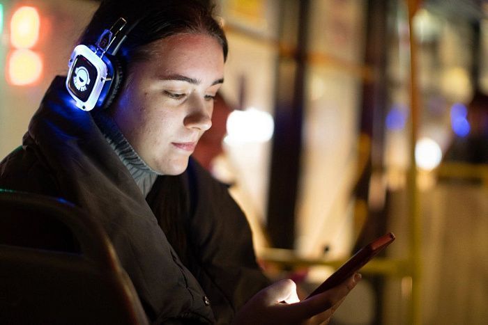 На ВДНХ представили студенческий проект «Киров в наушниках».