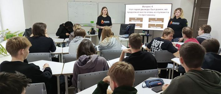 Кировская школьница реализует проект «Улицы героев»