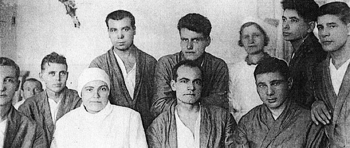 Кировские медики вернули в строй тысячи бойцов