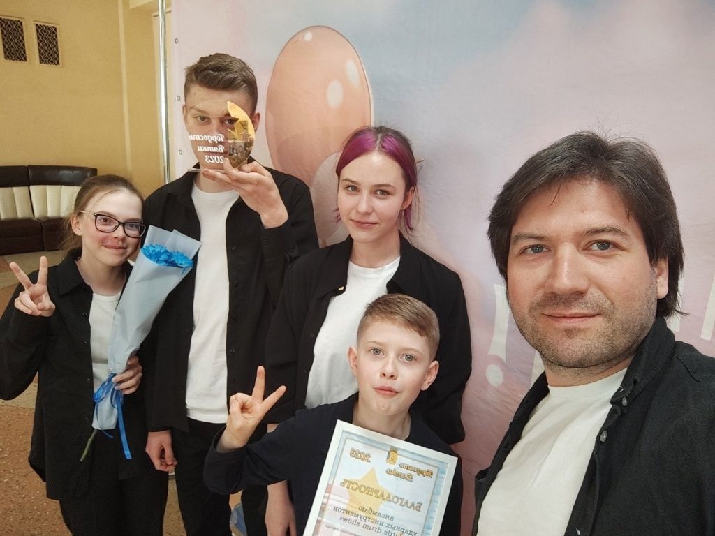 Dx5p_bvBxPE.jpg Dx5p_bvBxPE.jpg