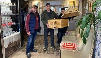 Кировскому музею забытых мастеров подарили деревенскую избу