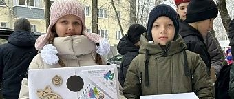 Юнармейцы Кирова передали новогодние подарки бойцам СВО