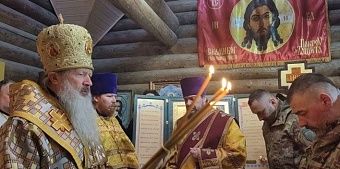 Митрополит Марк отслужил литургию в зоне СВО