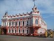 Путешествуем по России. Наполовину вятский: на гербе удмуртского Сарапула – наш лук с облаком